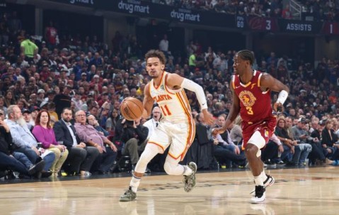 开云平台-压力越大他越狠！吹杨半场32分向骑士球迷挥手告别