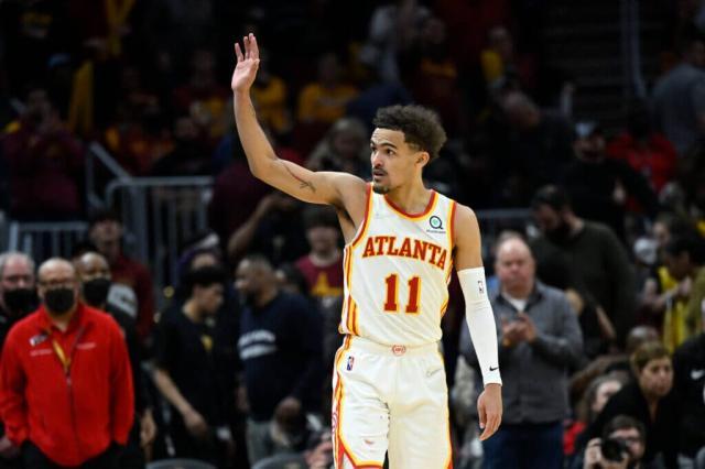 1650095991655004723.jpg hawks-1024x683.jpg